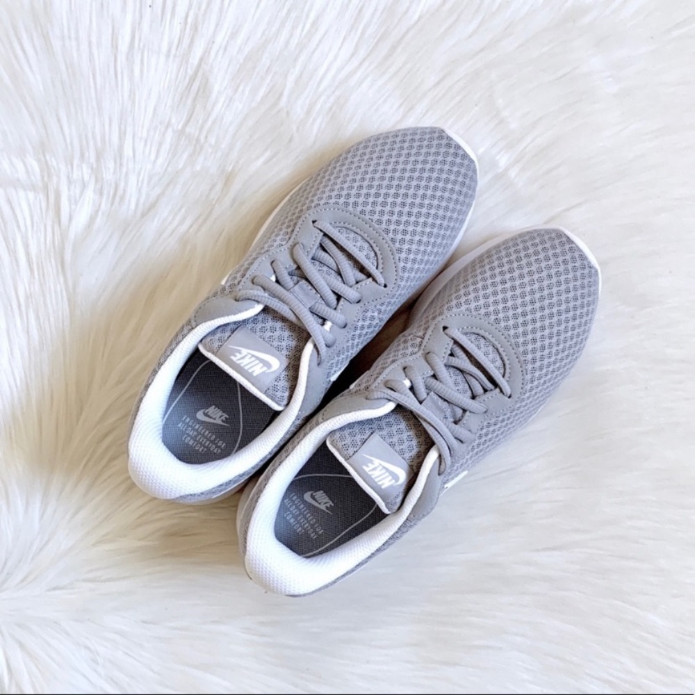 Nike Women’s Tanjun Sneakers - Picture 3 of 7